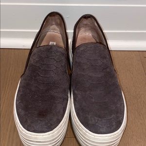 Steve Madden Platform Slip On